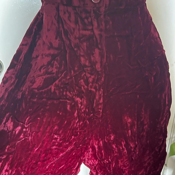Vintage red velvet high waisted mid century slight flare pants *zipper off track - Picture 6 of 10